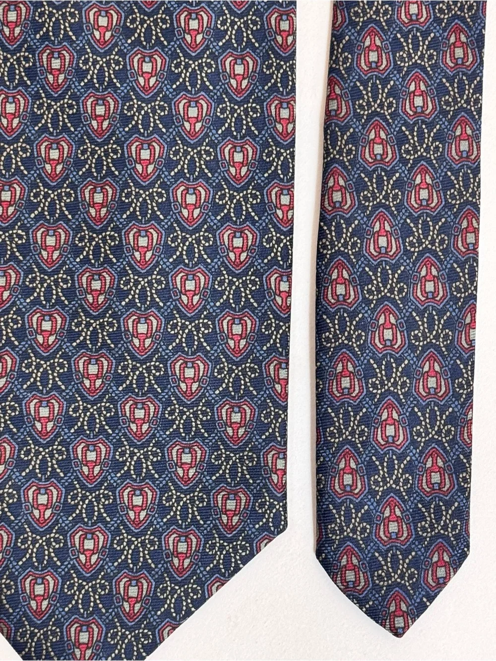 Isaco Mens Vintage Neck Tie Blue Geometric Print Luxury Italian Silk Necktie